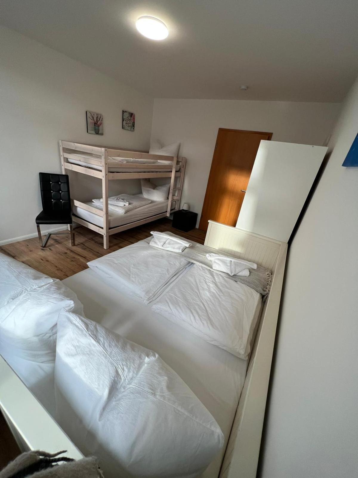 Apartment Bernstein Ruhig, Familienfreundlich Mit Garten Rostock Eksteriør billede