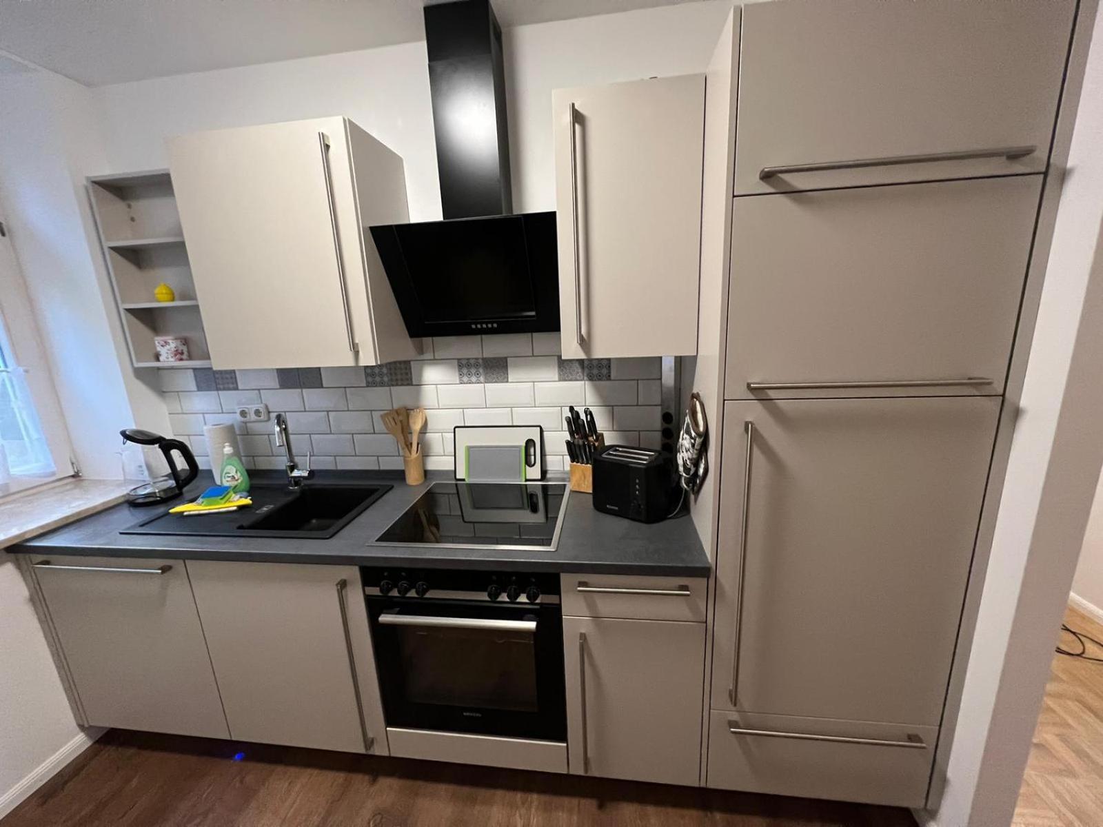Apartment Bernstein Ruhig, Familienfreundlich Mit Garten Rostock Eksteriør billede