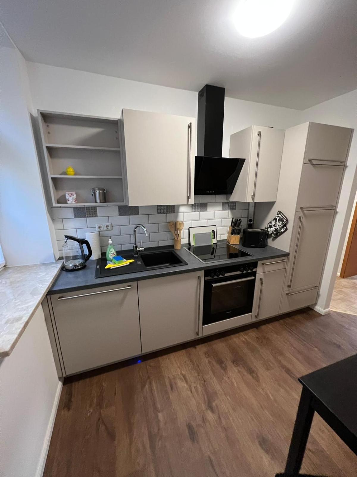 Apartment Bernstein Ruhig, Familienfreundlich Mit Garten Rostock Eksteriør billede