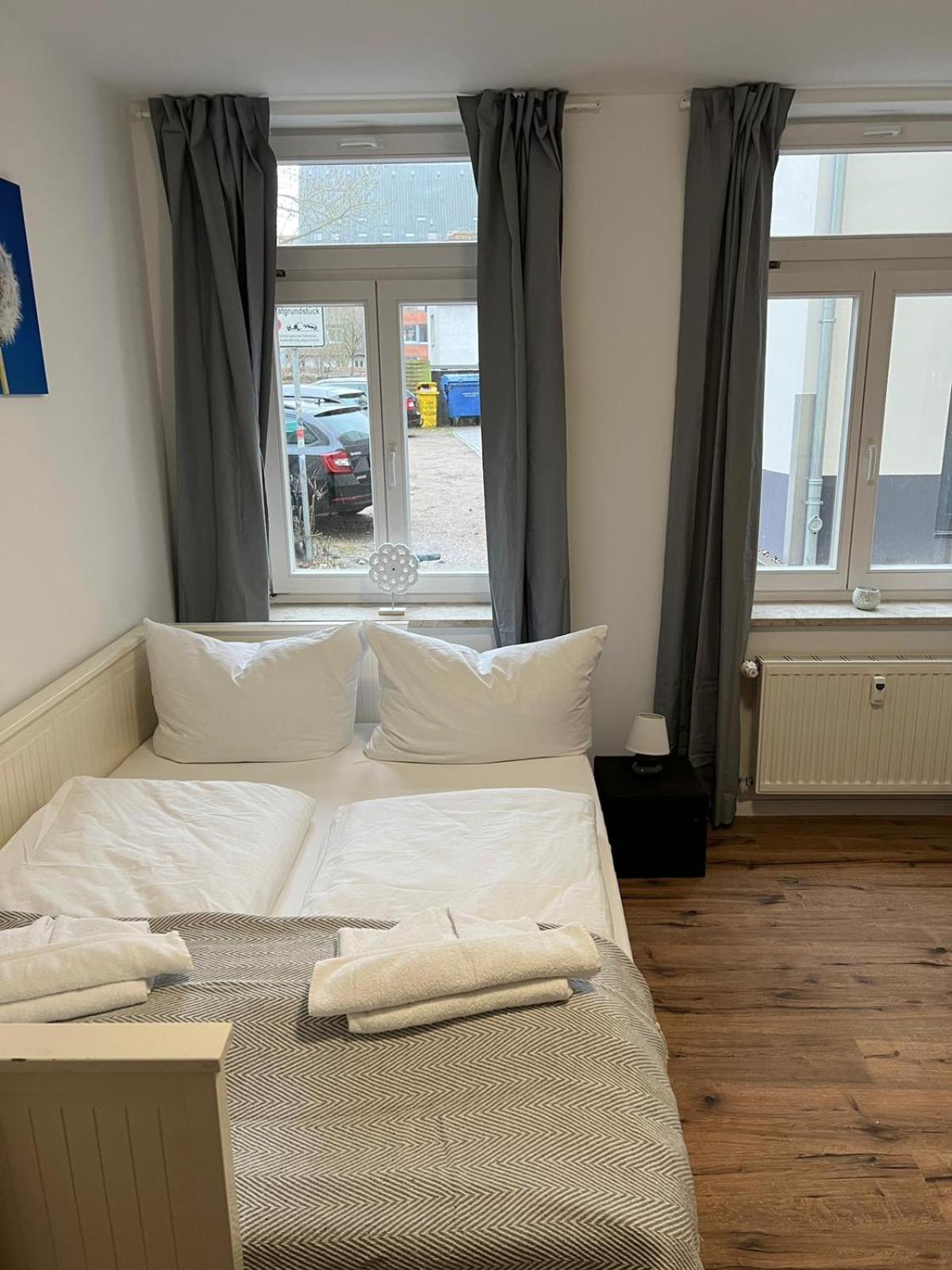 Apartment Bernstein Ruhig, Familienfreundlich Mit Garten Rostock Eksteriør billede